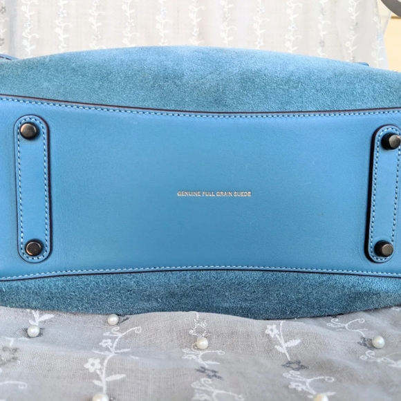 💙 Coach Chambray Suede Rogue 25 💙 - Picture 3 of 10